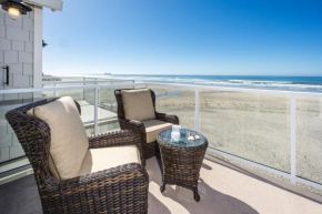 Seascape by AvantStay Beach Front Home w Multiple Balconies & Ocean Views